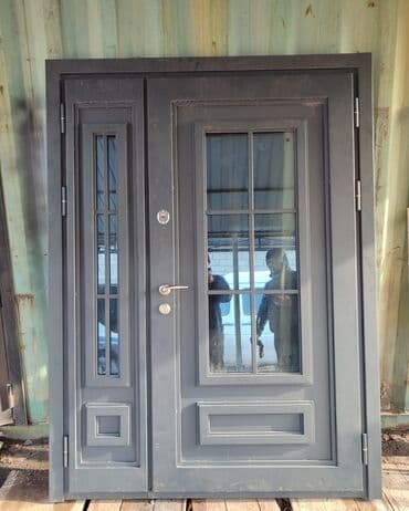 закройный стол бу: Двери для частных домов — 20