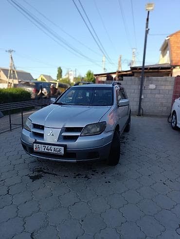 Унаа сатуу: Mitsubishi Outlander: 2003 г., 2.4 л, Автомат, Бензин, Кроссовер — 2