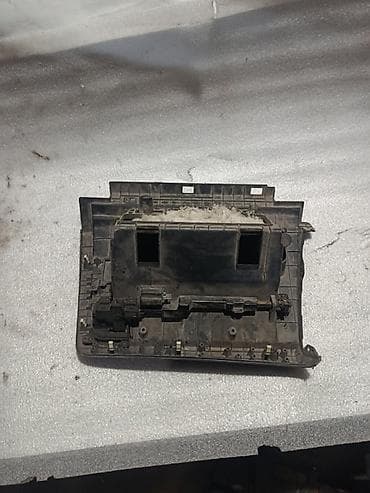 step 2: Бардачок (перчаточный ящик) панели приборов KIA - Оригинальная деталь — 2