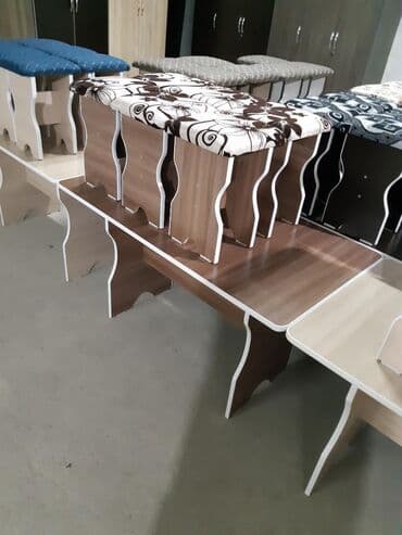 стол на кухня: Кухонный стол и стул, Новый, Самовывоз, цвет - Черный — 1