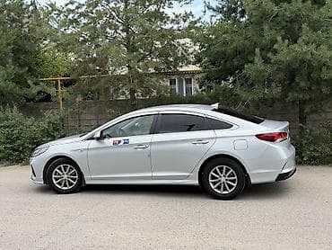 2 8: Hyundai Sonata: 2020 г., 2 л, Автомат — 10