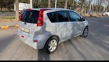 ваз 21015: Nissan Note: 2008 г., 1.4 л, Механика, Бензин, Хэтчбэк — 8