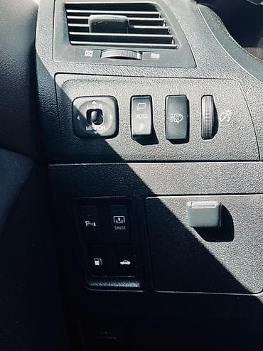 седан срочно продаю: Lexus ES: 2010 г., 3.5 л, Автомат, Бензин, Седан — 5