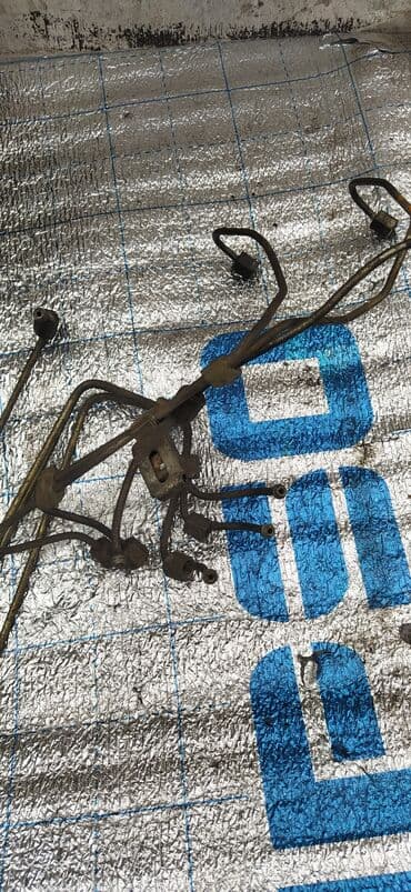 блок предохранителей: Mercedes 124 топливные трубки дизель мотор — 1