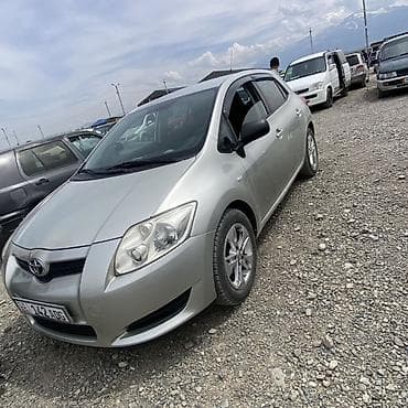 с4 2: Toyota Auris: 2008 г., 1.6 л, Механика, Газ, Хэтчбэк — 2