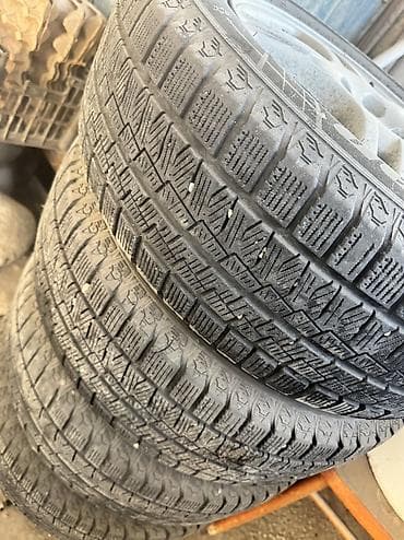 Шиналар жана дисктер: Дөңгөлөктөр монтажда 205 / 60 / R 16, Кыш, Колдонулган — 4