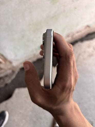 Мобильные телефоны и аксессуары: IPhone 15, Б/у, 256 ГБ, Зарядное устройство, Защитное стекло, Чехол, 86 % — 5