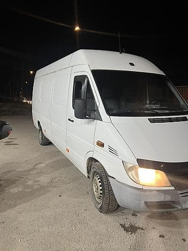 чехлы на ист: Mercedes-Benz Спринтер: 2000 г., 2.2 л, Дизель, Фургон — 2