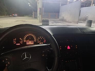 мереке авто: Mercedes-Benz E-Class: 2000 г., 3.2 л, Автомат, Бензин, Седан — 4