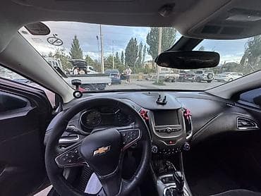 Продажа авто: Chevrolet Cruze: 2017 г., 1.4 л, Автомат, Бензин, Седан — 3