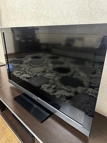 Sony BRAVIA 
Model: 46EX402