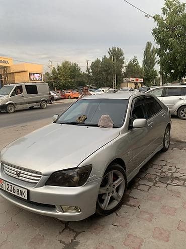 Toyota Altezza: 1999 г., 0.2 л, Автомат, Бензин
