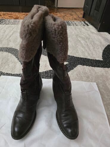 резиновые ботинки: Сапоги коричневые кожаные размер 37 за 3000. возможно надо будет — 2