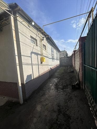 дом на день рождения: Продаю дом от трассы 50 метров Планировка и оснащение: - Комната с — 5