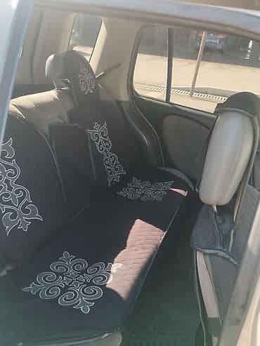 mini car: Toyota Raum: 2002 г., 1.5 л, Автомат, Бензин, Минивэн — 5