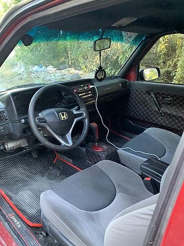 Унаа: Volkswagen Golf: 2001 г., 1.5 л, Вариатор, Бензин, Хетчбек — 4