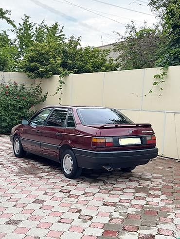 полировщик авто: Volkswagen Passat: 1994 г., 1.8 л, Механика, Бензин, Седан — 2