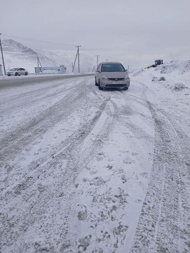 ош мерс: Просторный компактвэн/универсал серого цвета. Основные особенности: - — 3