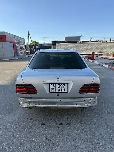 v class аренда: Mercedes-Benz E-Class: 2002 г., 3.2 л, Автомат, Бензин, Седан — 6