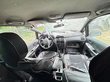 mazda трибут: Mazda PREMACY: 2003 г., 2 л, Механика, Дизель, Универсал — 6