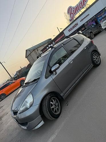 продаю или меняю обмен: Honda Fit: 2003 г., 1.5 л, Вариатор, Бензин, Хэтчбэк — 4