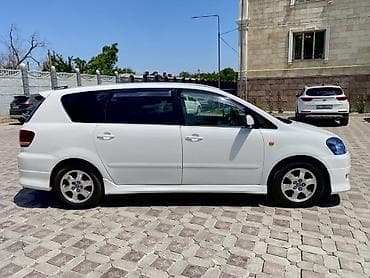 Продажа авто: Toyota Ipsum: 2001 г., 2.4 л, Автомат, Бензин, Минивэн — 4