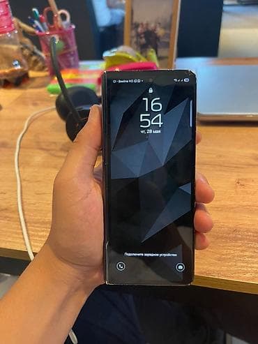 k zoom: Samsung Galaxy Z Fold 5, Б/у, 512 ГБ — 2