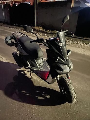 Мотоцикл тетиктери жана аксессуарлар: Скутер түрү 50 куб. см, Бензин — 2