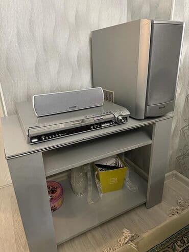 радар для машины: Продаю домашний кинотеатр. Калонки 6 шт. 4 шт большие стоячие калонки — 1