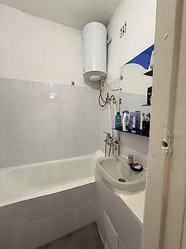 квартира для девушек: 2 комнаты, 56 м², 105 серия, 3 этаж, Евроремонт — 9