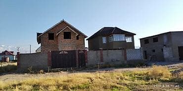 недостроенные дома: Продается недостроенный дом Имеется подвал адрес Ак ордо 1я 221 В — 7
