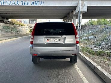 Honda HR-V: 1999 г., 1.6 л, Механика, Кроссовер — 4