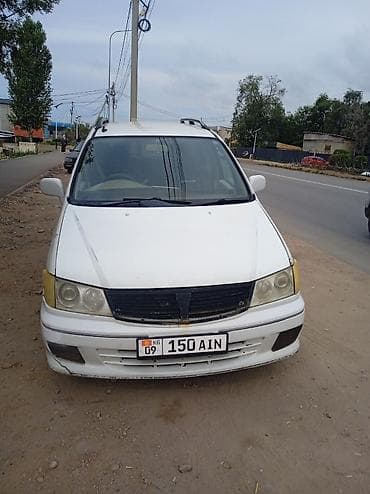 Nissan Presage: 1998 г., 2.4 л, Автомат, Бензин, Минивэн at lalafo.kg Nissan Presage: 1998 г., 2.4 л, Автомат, Бензин, Минивэн