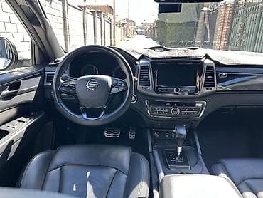 Ssangyong Rexton Khan: 2021 г., 2.2 л, Автомат, Бензин, Пикап — 4