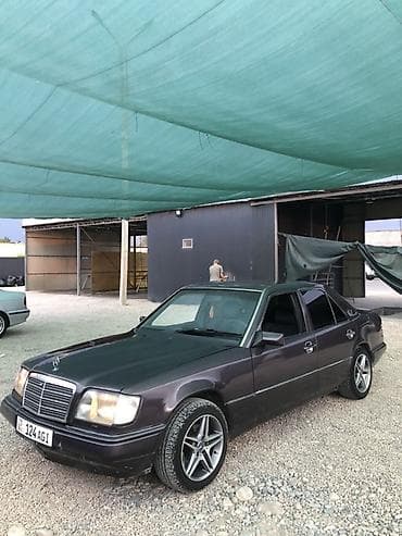 Mercedes-Benz W124: 1993 г., 2.2 л, Кол менен иштөөчү, Бензин, Седан — 1