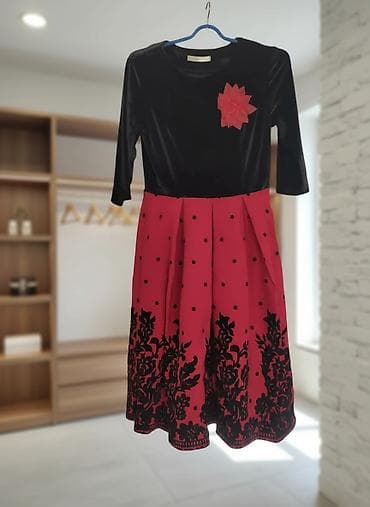 Нарядные платья, разные модели и цвета: Одевала один раз, на 46 at lalafo.kg Нарядные платья, разные модели и цвета: Одевала один раз, на 46