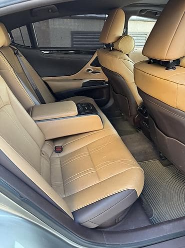 echo platz: Lexus ES: 2020 г., 2.5 л, Вариатор, Гибрид, Седан — 9