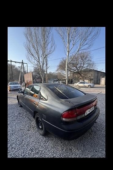 Mazda: Mazda 626: 1992 г., 2 л, Механика, Бензин, Седан — 3