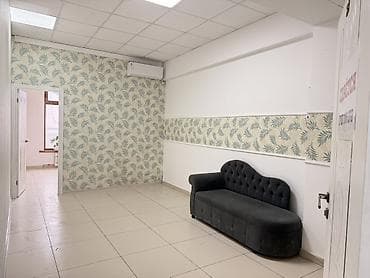 м гвардия: Сдается коммерческое помещение 30 м². 1 линия вход с улицы — 2