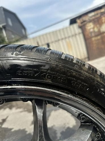 245/35 R19 93T 255/40 R19 100V Продаю шины с диском вместе 5 тыс 2 — 2