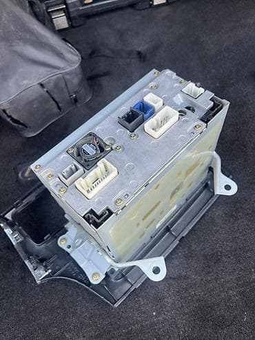 Автомобильные камеры: Штатная магнитола/головное устройство Toyota с рамкой панели - — 2