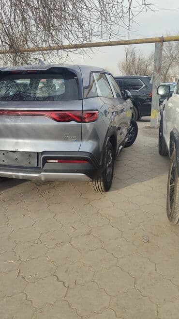 купить бу электромобиль из китая: BYD : 2025 г., 2.5 л, Автомат, Электромобиль, Кроссовер — 4