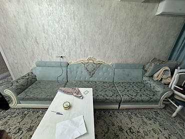 диван двух яростный: Прямой диван, Б/у — 2