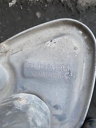 Трубки, патрубки, шланги: Глушитель Subaru Оригинал — 3
