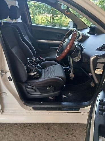 Унаа: Toyota Ist: 2002 г., 1.5 л, Автомат, Бензин — 3