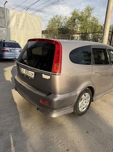 Honda Stream: 2003 г., 1.7 л, Бензин, Вэн/Минивэн — 4
