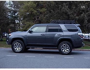 Toyota: Toyota 4Runner: 2019 г., 4 л, Автомат, Бензин, Внедорожник — 3