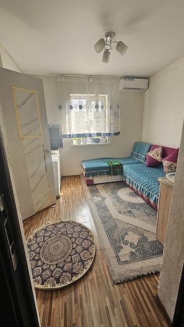 ремонт домов: Дом с участком. 4,5 соток алдында кенен место бар башка уй салам — 10