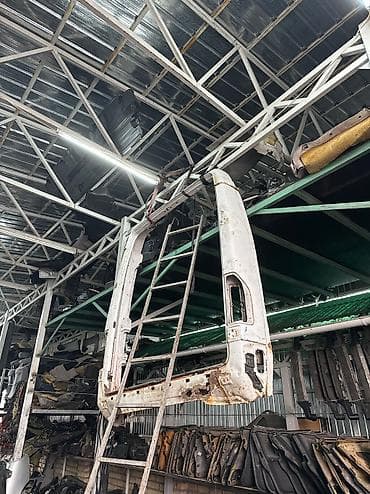 запчас спиринтер: Заднее правое Mercedes-Benz, Б/у, Оригинал — 2