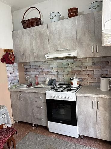flat osh: 1 комната, 35 м², 12 мкр 106 серия, 9 этаж — 8